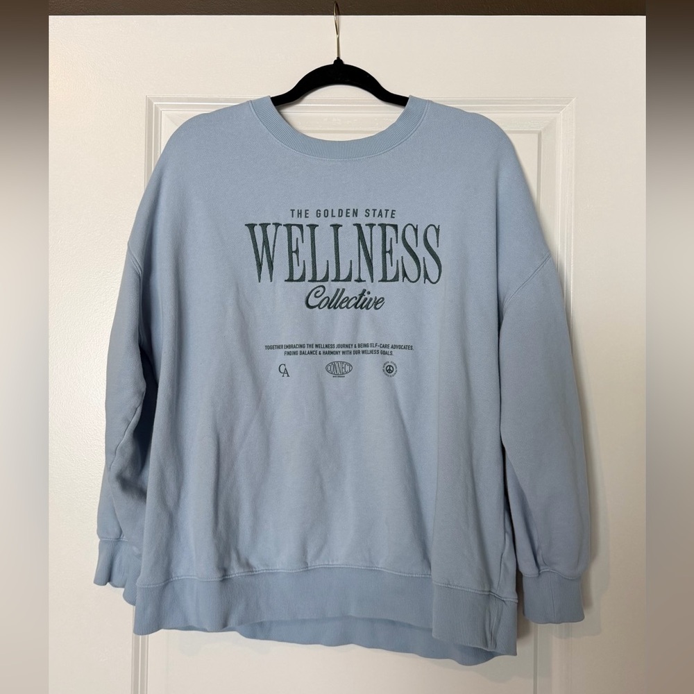 Old Navy Light Blue Crewneck Sweatshirt